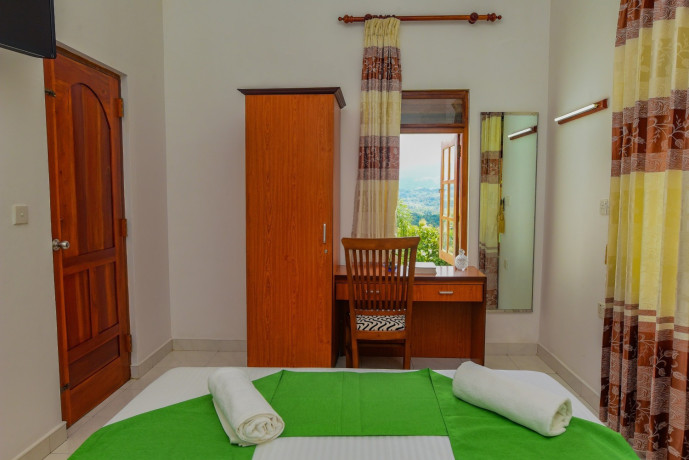 siyonra-bungalow-in-matale-big-3