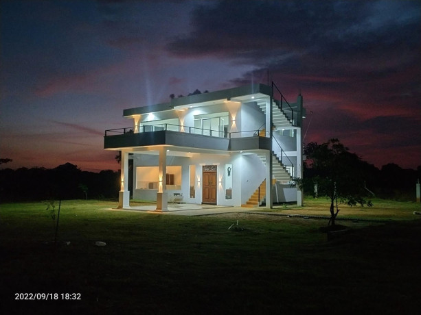 kaloogala-scenic-bungalow-big-0