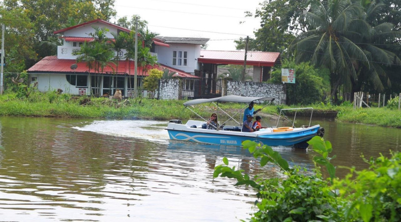 river-side-hotel-katunayake-big-0