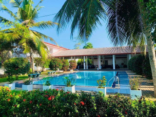 Hotel Water Nest - Kalutara