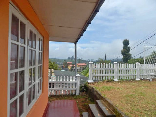 Rent a villa in Nuwara Eliya