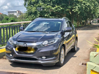 Honda Vezel Rental: Drive in Style and Comfort