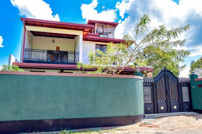 jude-holiday-bungalow-anuradhapura-big-3