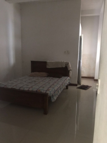 rent-a-room-in-kandy-big-1