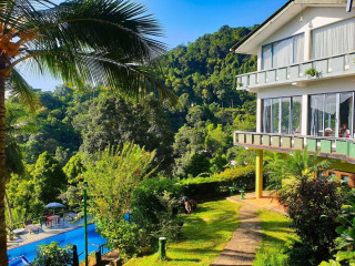 Brookside Nature Resort in Matale