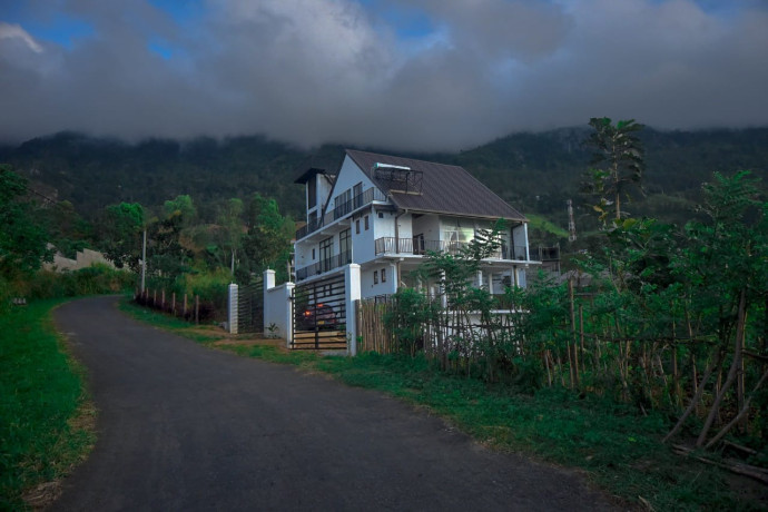 tranquil-edge-villa-in-baddulla-big-1