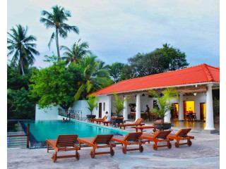 Pinipahana Walauwa Resort - Matara