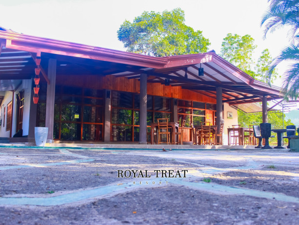 royal-treat-resorts-in-gampola-big-3