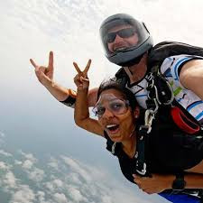 sky-diving-in-sri-lanka-big-1