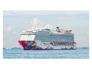 Singapore Phuket Genting Dream Cruise in Colombo