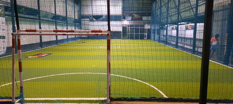 orchid-arena-indoor-futsal-and-cricket-court-in-draga-town-big-1