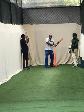 bat-more-indoor-cricket-futsal-net-and-cricket-court-inmatara-big-0