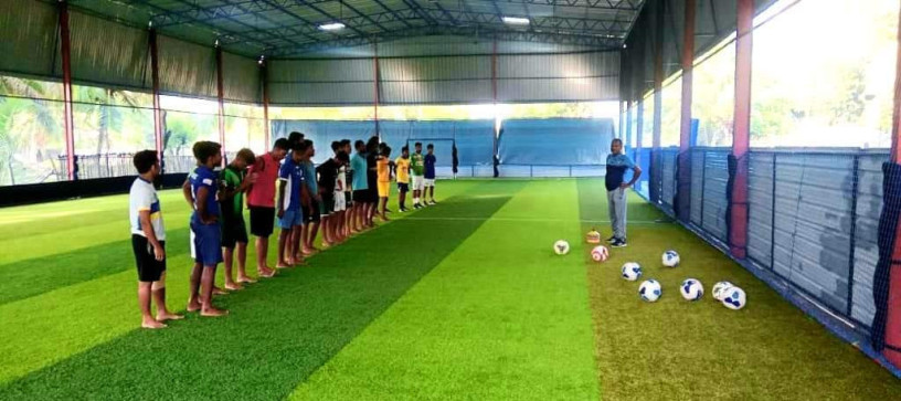 gameglazing-indoor-arena-indoorfutsal-and-cricket-court-in-puttalam-big-0