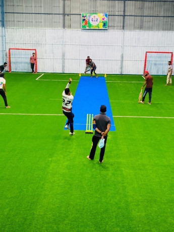 triple-i-sports-park-futsal-and-cricket-court-big-2