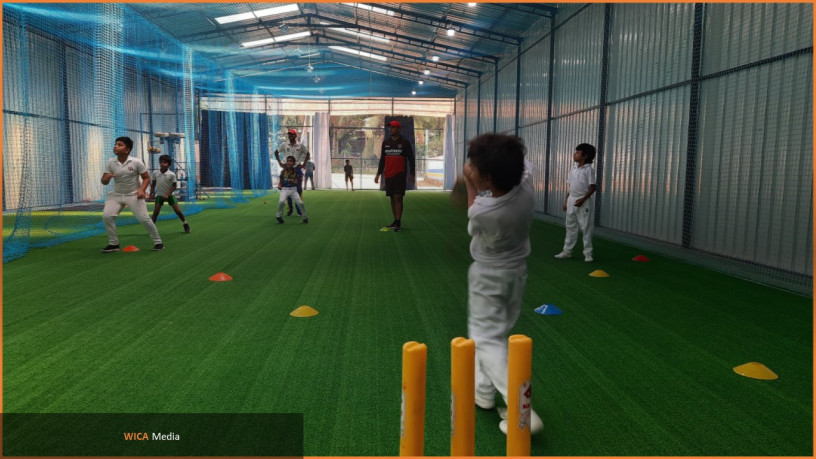 wisdom-international-cricket-academy-indoor-futsal-and-cricket-court-in-nittambuwa-big-3