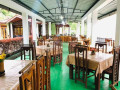 nonis-hotel-restaurant-in-hatton-small-0