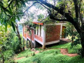 tree-house-chalets-in-belihuloya-small-1