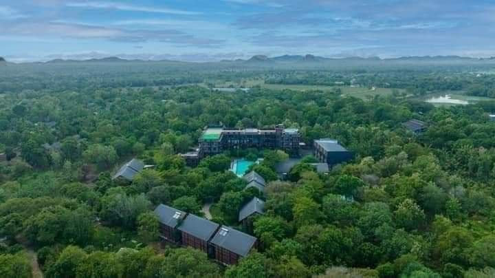 covanro-sigiriya-luxury-heaven-in-sigiriya-big-1