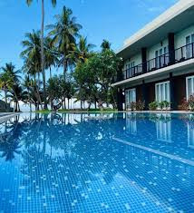 golden-star-beach-hotel-in-negombo-big-3