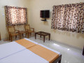 jaffna-lotus-inn-in-jaffna-small-2