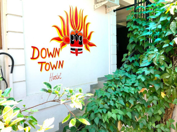 downtown-hostels-ella-in-ella-big-0