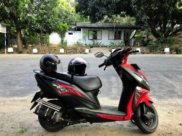 galle-scooter-rental-scooter-and-bike-rental-in-galle-big-1