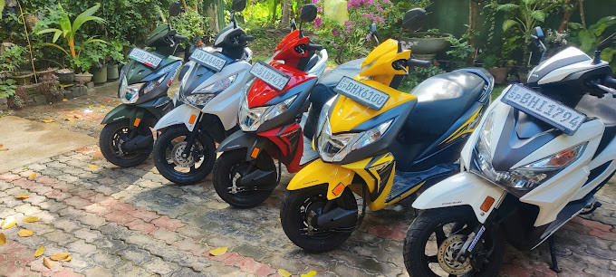 gayan-bike-rent-scooter-and-bike-rent-in-galle-big-0