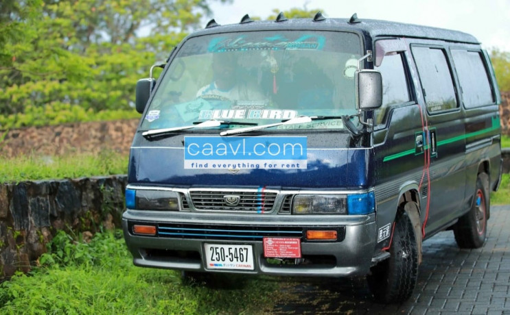 bluebird-staff-transport-service-from-habarakada-to-nugegoda-kirulapone-narahenpita-big-0