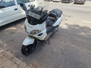 MMM Ceylon PVT LTD scooter and bike rental in Colombo