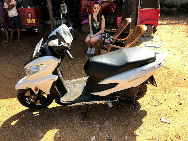 bike-rental-chandana-tours-bike-and-scooter-rental-in-ja-ela-big-1