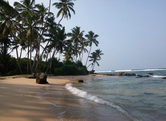 akurala-beach-a-hidden-coastal-gem-with-serenity-and-natural-beauty-in-galle-big-1