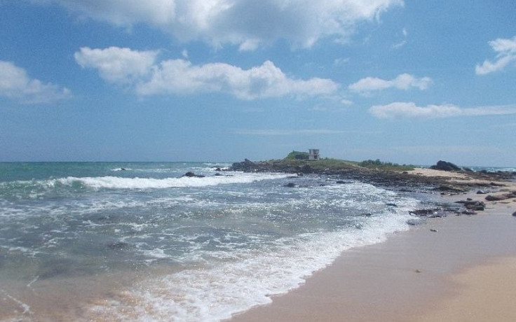 pallikkudawa-fanda-beach-a-serene-sanctuary-of-sun-sand-and-seclusion-in-tangalle-big-2