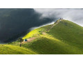 narangala-mountainous-tourism-explore-the-majestic-peaks-and-scenic-robinsons-path-in-ella-small-0