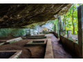 belilena-cave-an-ancient-prehistoric-site-in-sri-lanka-in-kegalle-small-4