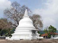 sri-lankathilake-rajamaha-viharaya-an-ancient-buddhist-temple-with-rich-heritage-in-polonnaruwa-small-4