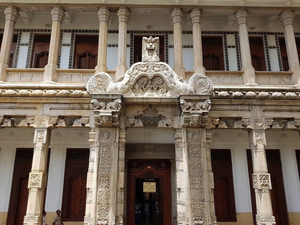 old-royal-palace-a-glimpse-into-sri-lankas-regal-past-in-kandy-big-1