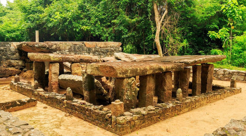 arankelle-rajamaha-viharaya-arankelle-forest-monastery-in-kurunegala-big-4