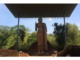 Maligawila Standing Buddha in Monaragala