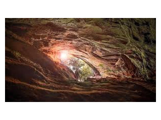 Discover Ravana's Cave: Unveil the Mysteries of Sri Lanka’s Ancient Legend