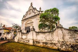 dutch-reformed-church-in-galle-a-colonial-masterpiece-with-historic-charm-big-0