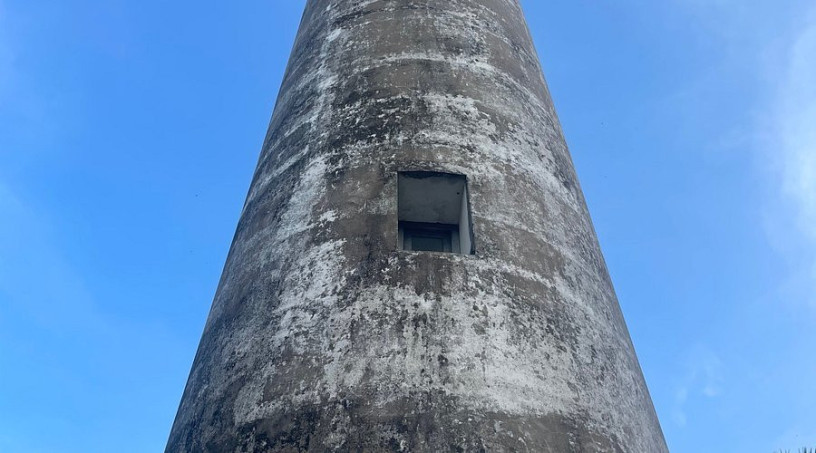 batticaloa-lighthouse-a-beacon-of-history-and-scenic-beauty-big-0