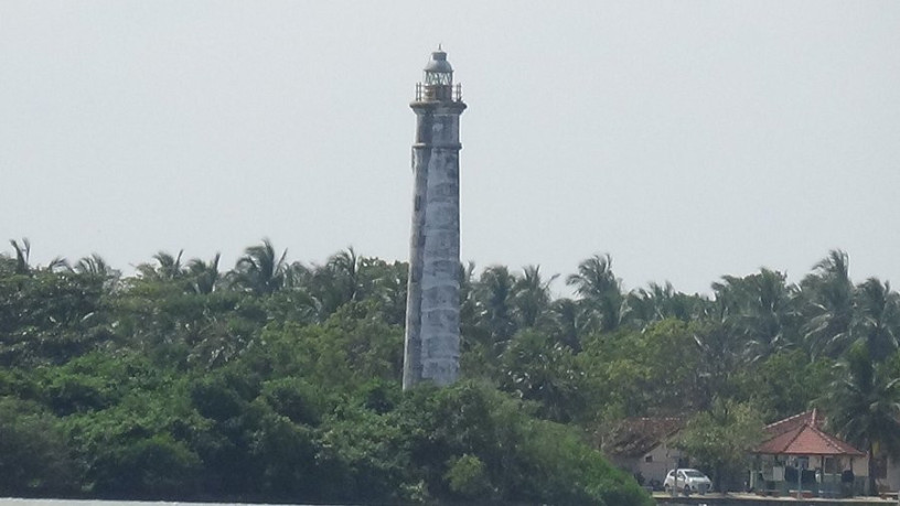 batticaloa-lighthouse-a-beacon-of-history-and-scenic-beauty-big-3