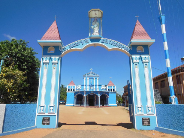 saint-marys-cathedral-a-sanctuary-of-peace-and-architectural-splendor-in-batticaloa-big-1