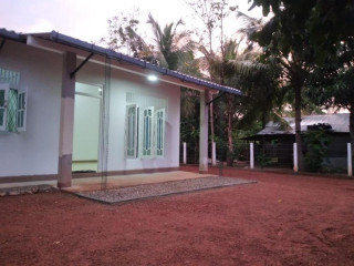 Cosy Holiday Home, Your Tranquil Retreat in Jayarajapuraya