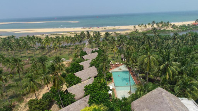 blue-whale-resort-kite-surfing-your-premier-coastal-escape-in-kalpitiya-big-2