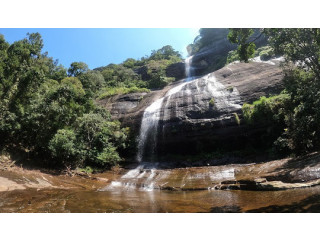 Discovering Duwili Falls: A Majestic Waterfall in Sri Lanka’s Wilderness