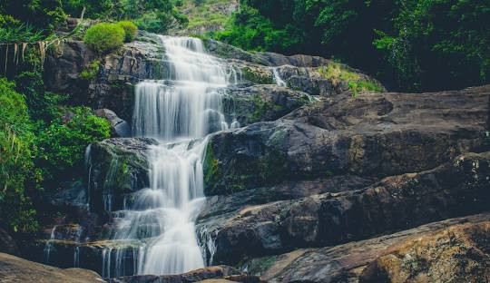 experience-the-majestic-bomburu-ella-a-sri-lankan-waterfall-wonderland-big-2