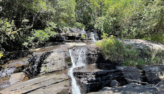 garandi-ella-the-tranquil-waterfall-of-kalugala-big-1