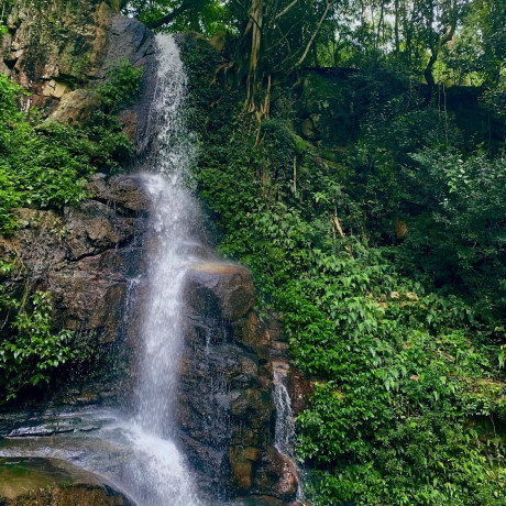 exploring-sampath-ella-a-hidden-waterfall-gem-in-sri-lanka-big-3