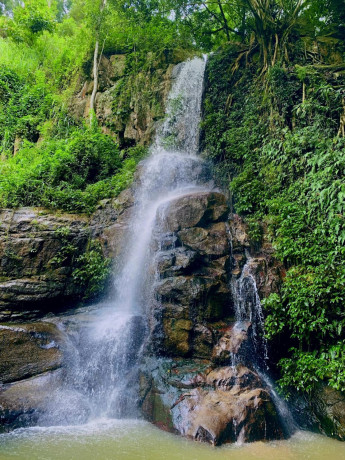 exploring-sampath-ella-a-hidden-waterfall-gem-in-sri-lanka-big-2